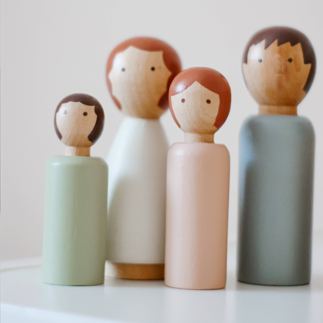 Dubois Wooden Family Dolls