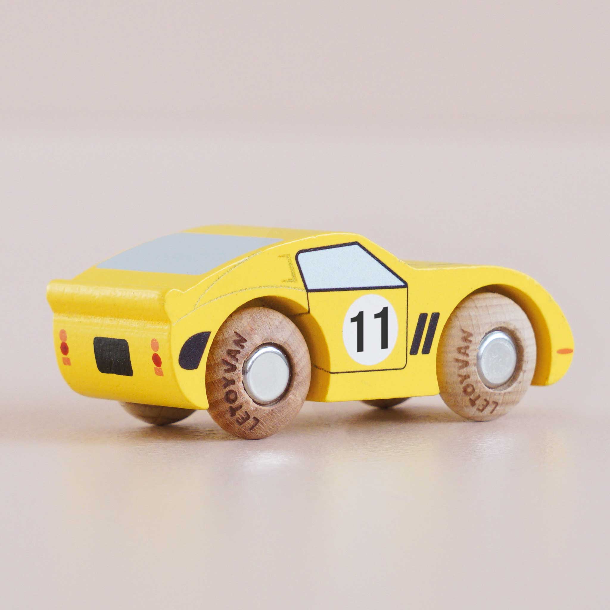 No. 24 GT135 Luca