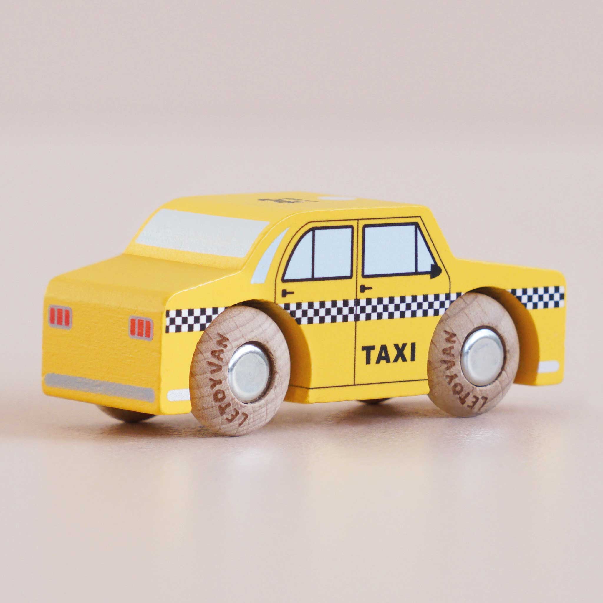 No. 39 GT245 Trixie