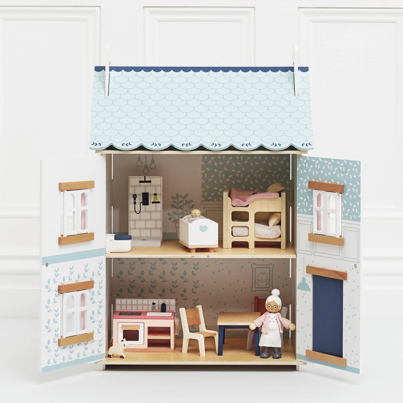 Eco-Friendly Wooden Bluebelle Dolls House Play Set | Le Toy Van