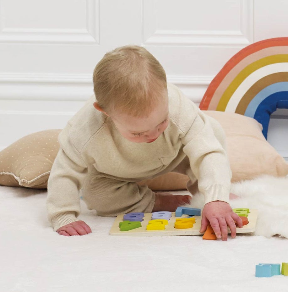 Counting Wooden Numbers Shape Sorter