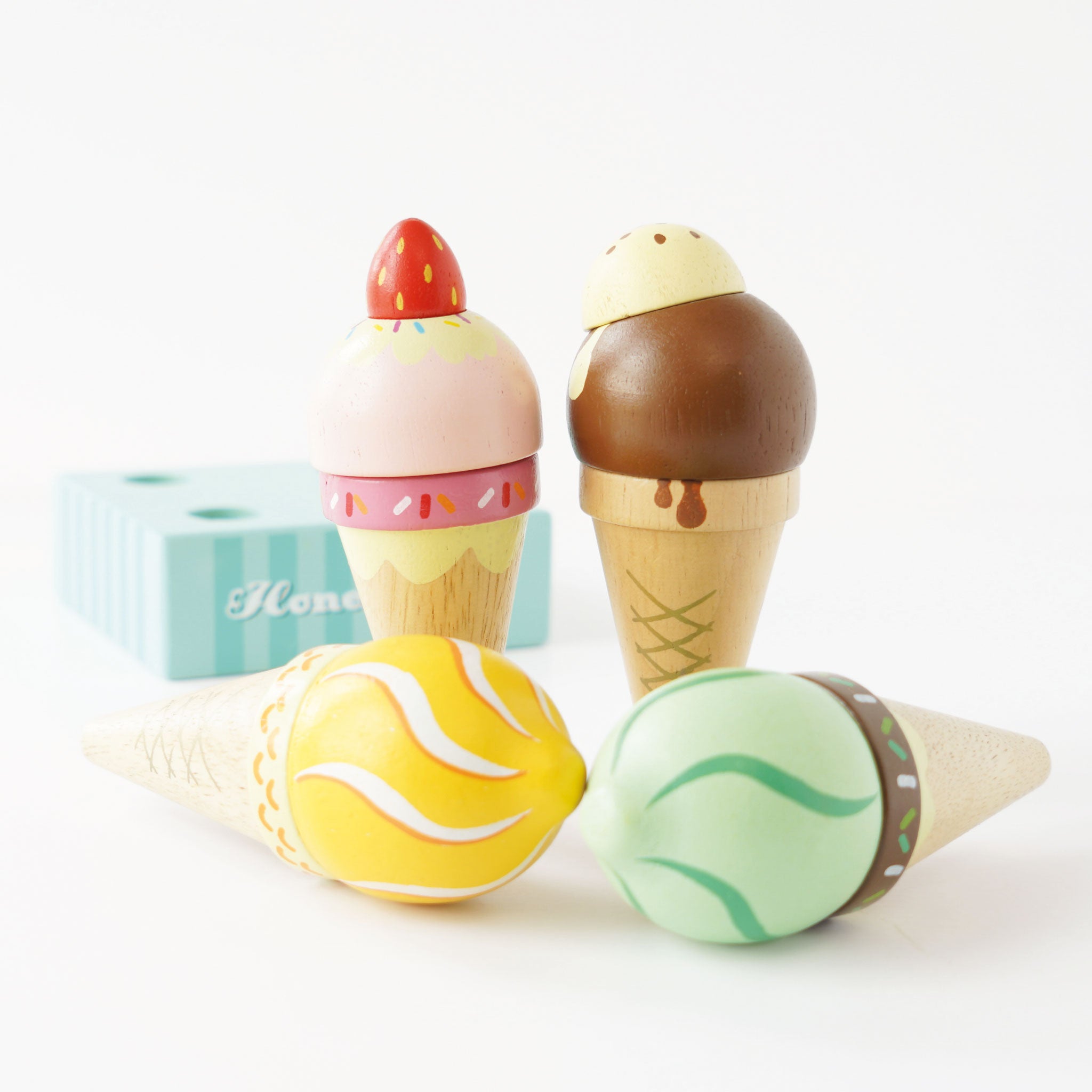 Ice Cream Cones and Lollies Set